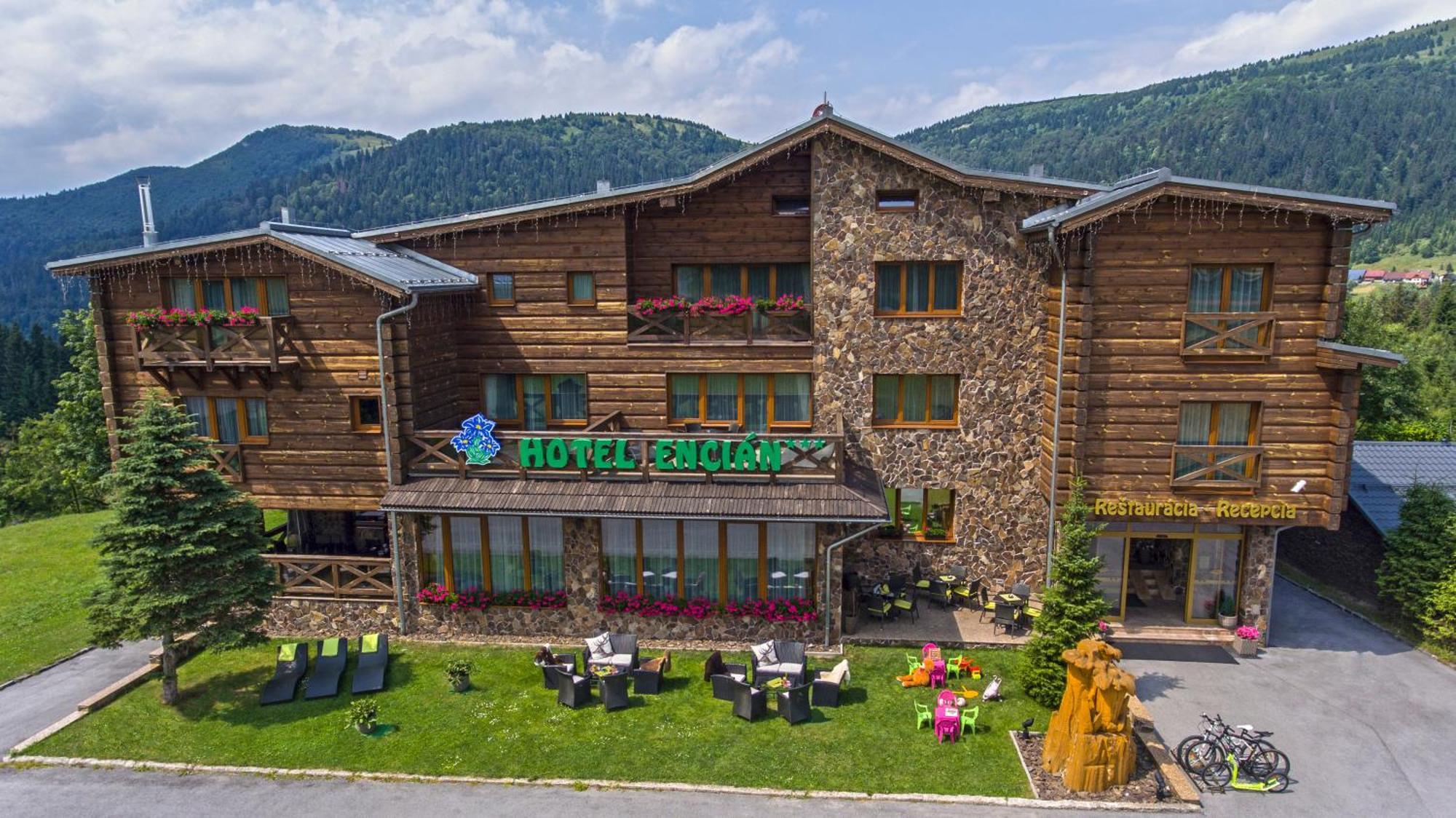 Horsky Hotel Encian Donovaly Exterior photo