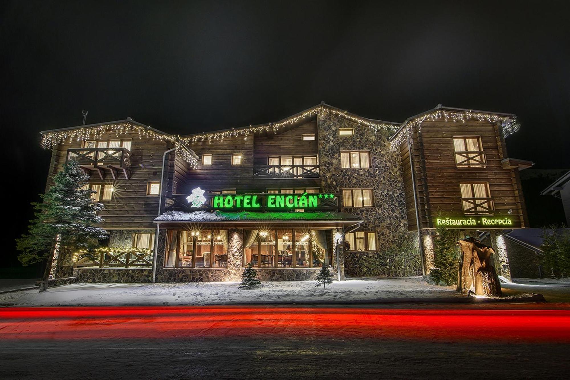 Horsky Hotel Encian Donovaly Exterior photo