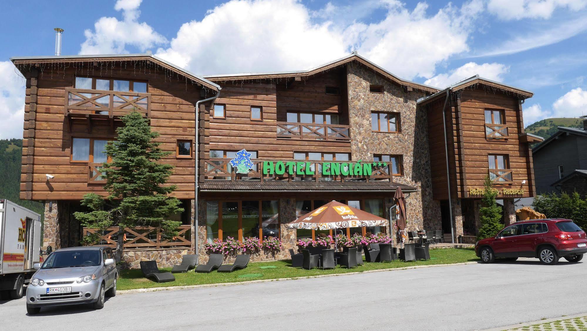 Horsky Hotel Encian Donovaly Exterior photo