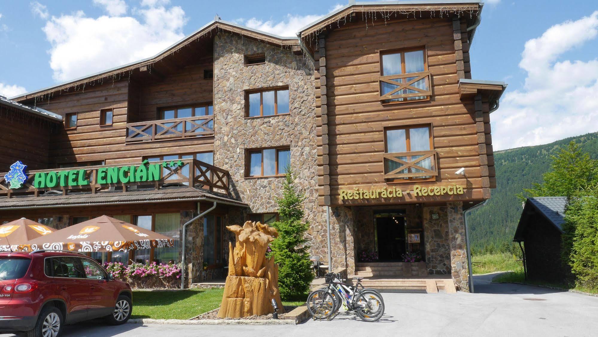 Horsky Hotel Encian Donovaly Exterior photo